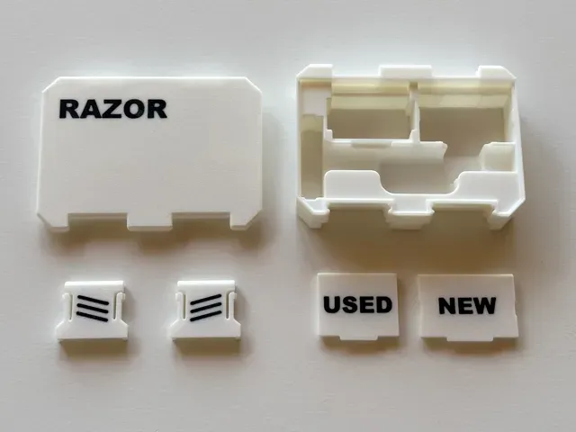 Safety Razor Travel Case with Blade Compartments — Фото 13 из 16