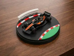 1:64 Desk Track Display