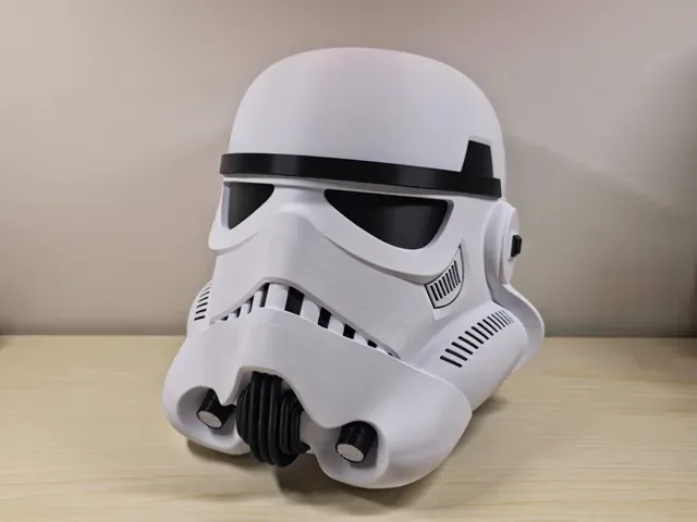 Stormtrooper Helmet one piece — Image 2 of 4