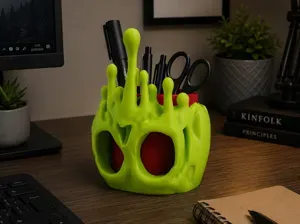 Poison Apple Skull Pen Holder