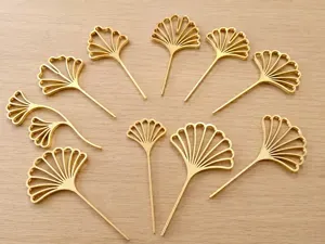 Ginkgo Leaf Cake Topper Set
