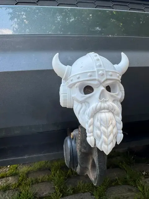 Mythic Viking Skull Hitch Cover with Headphones — Фото 3 из 5