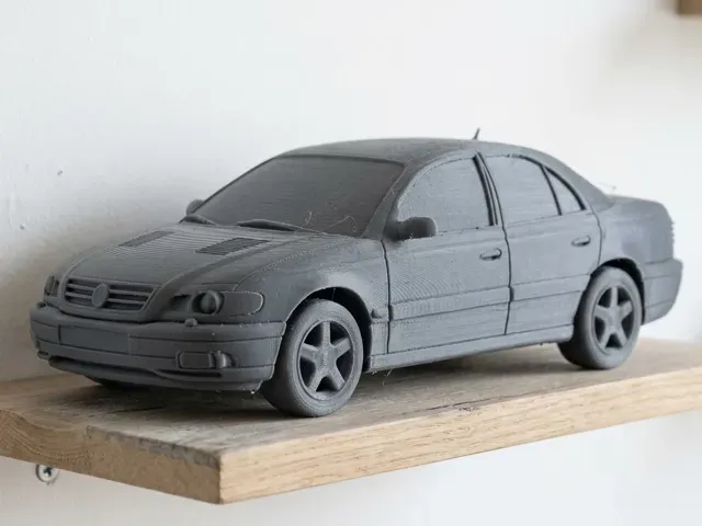 Opel Omega año 2001
