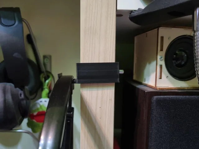 Headset holder for Ikea shelf — Фото 4 из 5