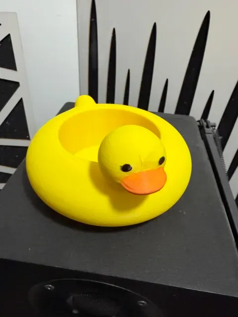 Duck Drink Float – Pool Can Holder — Image 3 of 3