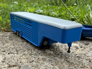 1/64 26FT Livestock Trailer – Opening Rear Door