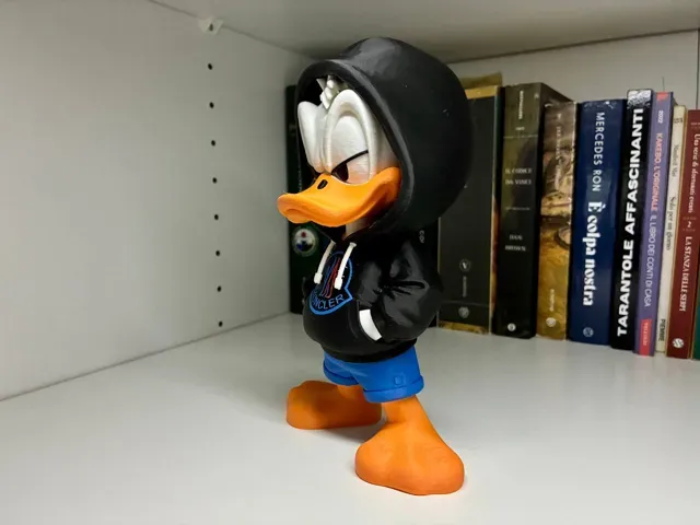 Donald Duck Urban — Image 5 of 8