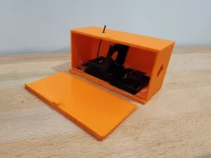 Mouse Trap House with Status Flag