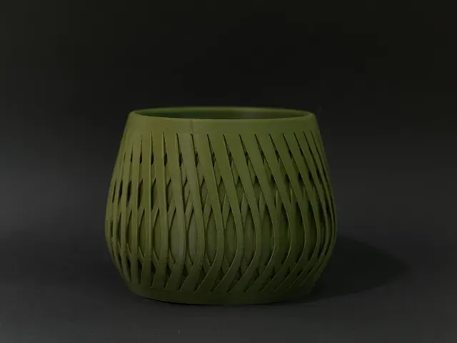 Ludovica Woven Planter with Drainage and Saucer — Image 7 of 9