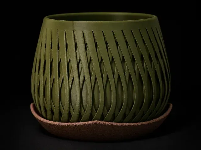 Ludovica Woven Planter with Drainage and Saucer — Image 2 of 9