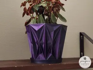 Vintage Planter - Mosaic Pattern Plant Pot