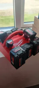 Milwaukee Battery Holder / Carrier- Robust Sixpack