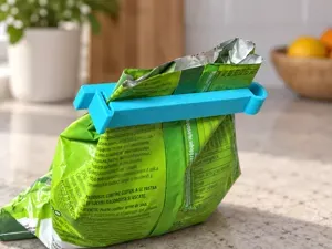 SnapLock – Reusable Bag Sealing Clip