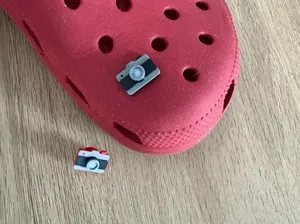 Camera croc charm jibbitz - no AMS needed