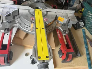 MAKITA LS002GZ(GSL02Z)
