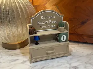 Mini Bookshelf Reading Goal for Book Lovers