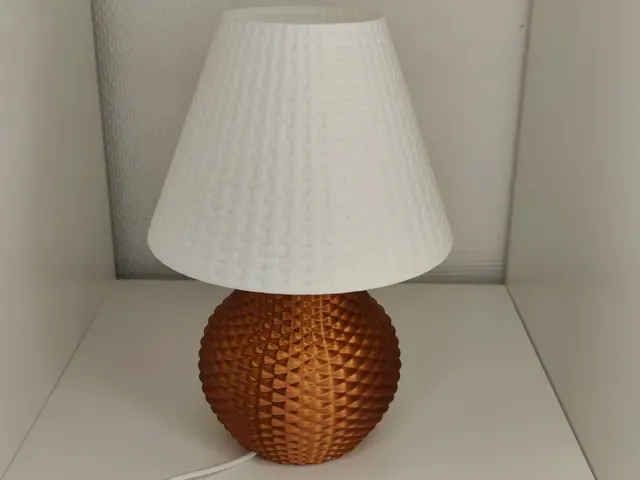 Modern Geometric Table Lamp Textured Shade E14 — Фото 5 из 5