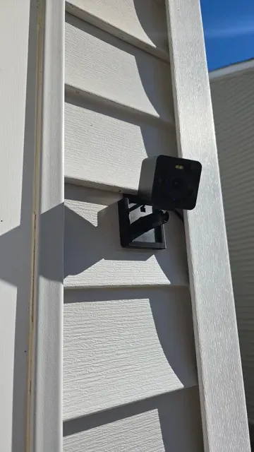 Wyze Cam OG Vynil Siding Mount - Renter Friendly! — Фото 5 из 6