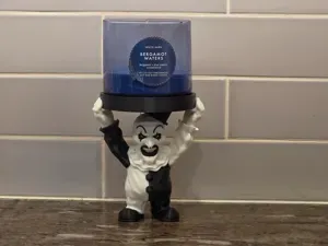 art the clown bath and body candle holder