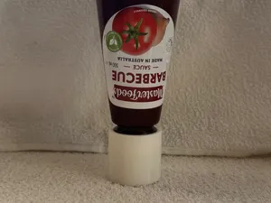 Sauce bottle holder for fridge