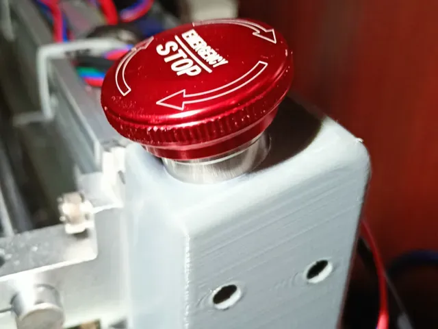 Emergency stop mount to 2040 profile cnc router 3d — Фото 2 из 3