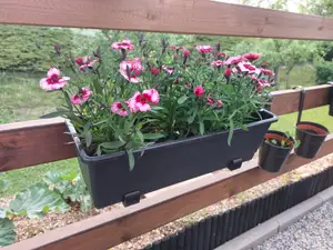 planter holder