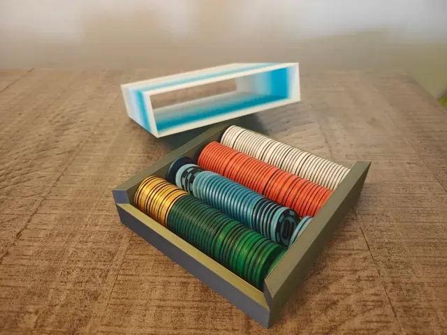 Poker Chip Storage Case with Lid — Image 4 of 4
