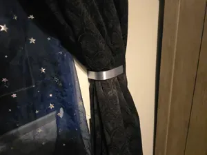 Curtain Hook Minimalist No-Support