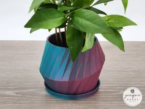 Low-Poly Modern Minimalist Planter