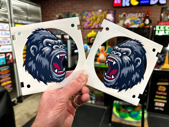 Stern Pinball - King Kong: Speaker Inserts — Фото 2 из 3