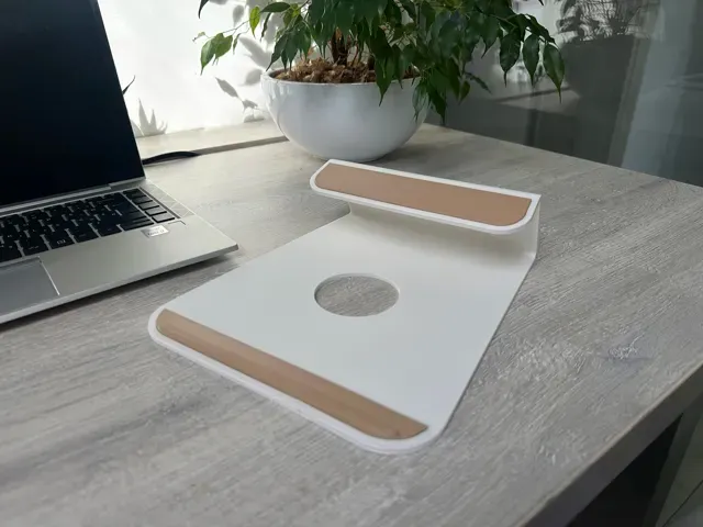 Ergonomic Laptop Stand – Simple & Strong — Фото 9 из 14