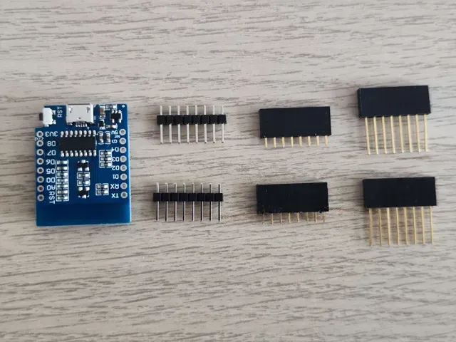 WeMos D1 Mini ESP8266 solder holder — Image 4 of 4