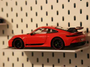 IKEA Skadis 1:18 Modell Auto Regal Halter