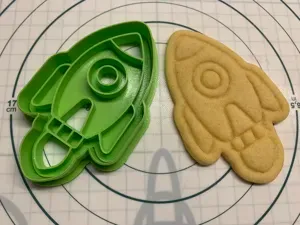 Spaceship cookie cutter
