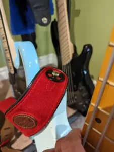 Guitar Strap Lock