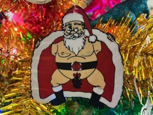 Flasher Santa Ornament – Holiday Surprise