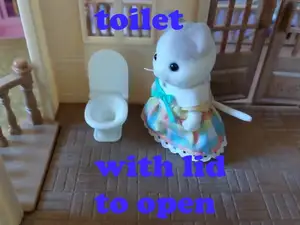 Water toilet Sylvanian families compatible