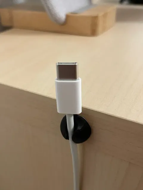 Cable holder — Фото 2 из 4