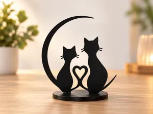 Katzenliebe im Mondschein – Zwei Katzen mit Herz