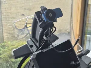 Husqvarna Norden 901 Quadlock Phone Mount