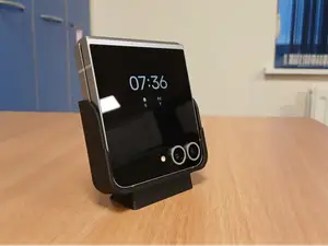 Samsung Z Flip Desk Stand (Flip6 and Flip 7 FE)