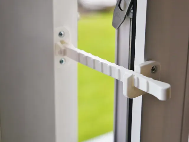 Windows lock / print without supports