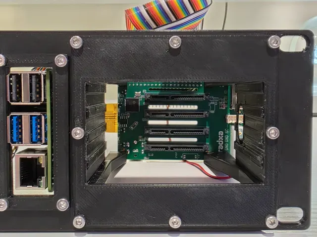 Pi RAID - 10" Rack Pi 5 NAS - Radxa PENTA Sata Hat — Image 5 of 7