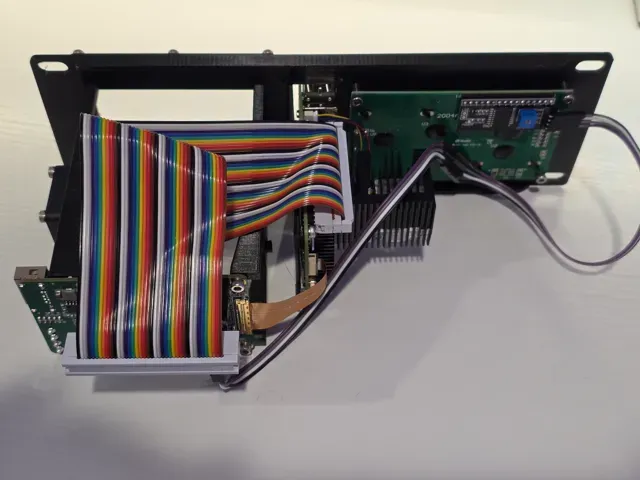Pi RAID - 10" Rack Pi 5 NAS - Radxa PENTA Sata Hat — Image 6 of 7