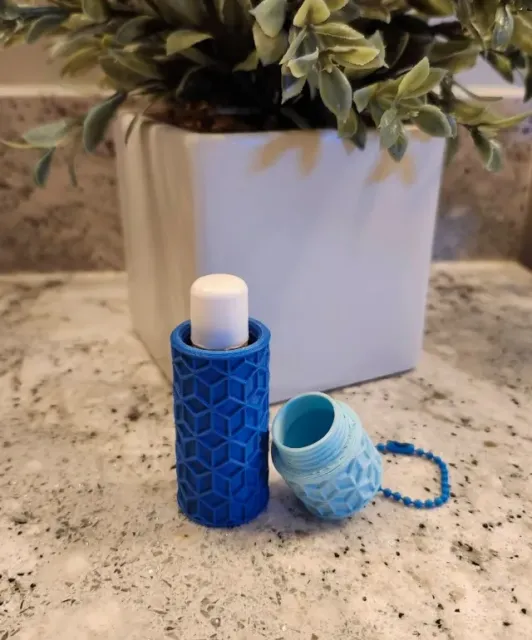 Chapstick Holder with keyring — Фото 2 из 3
