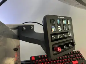 Stream Deck Plus - Mount for Aluminum Extrusions
