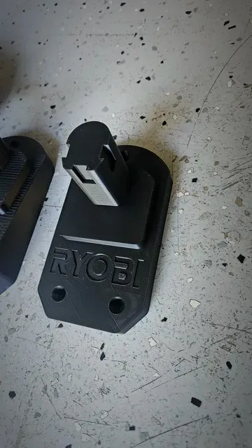 Ryobi Tool Wall Mount, Angled So it won't Fall Off — Фото 11 из 14