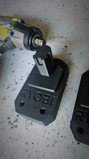 Ryobi Tool Wall Mount, Angled So it won't Fall Off — Фото 12 из 14