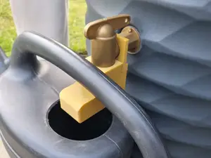 Wasserauslauf für Regentonne und Gießkanne