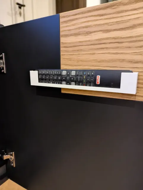 Universal Horizontal Remote Holder for Cabinets — Фото 5 из 5